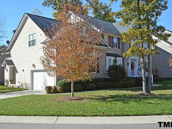 2nd image of 6 Salwood Ln