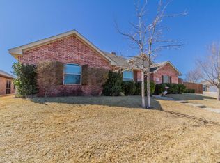 6325 Suncrest Way, Amarillo, TX 79124