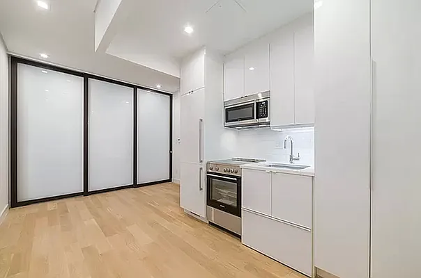 Rented by REAL New York | media 13