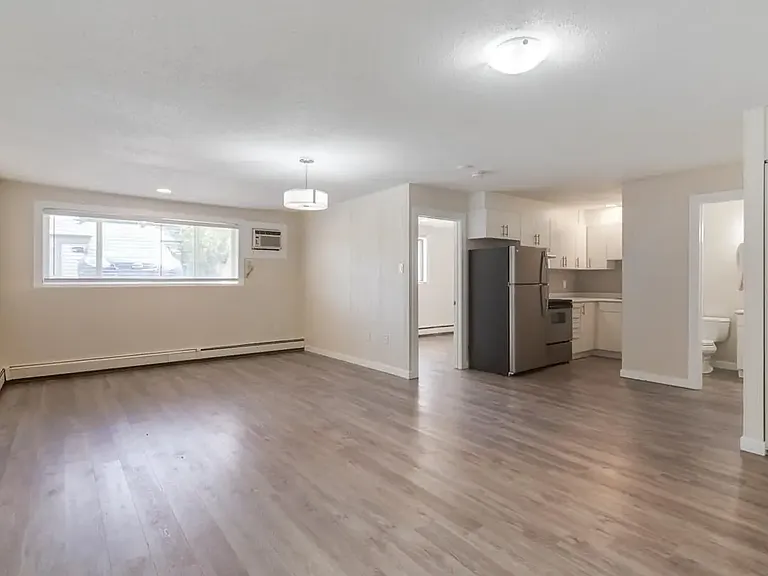2291 Southview Dr SE #302 — Photo 19