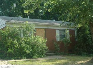 2004 Opal Dr, Greensboro, NC 27403