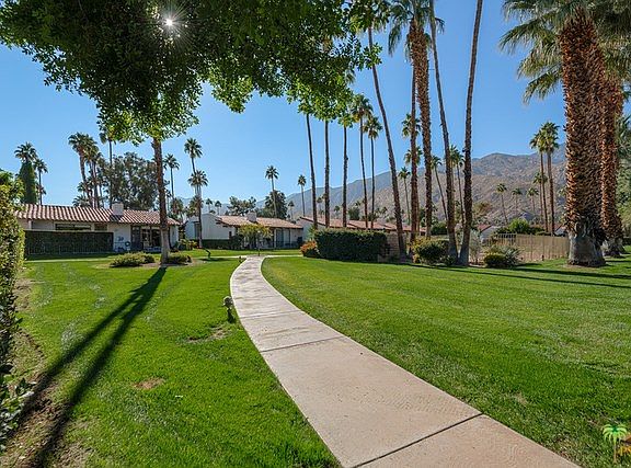 5th image of 1279 Primavera Dr N