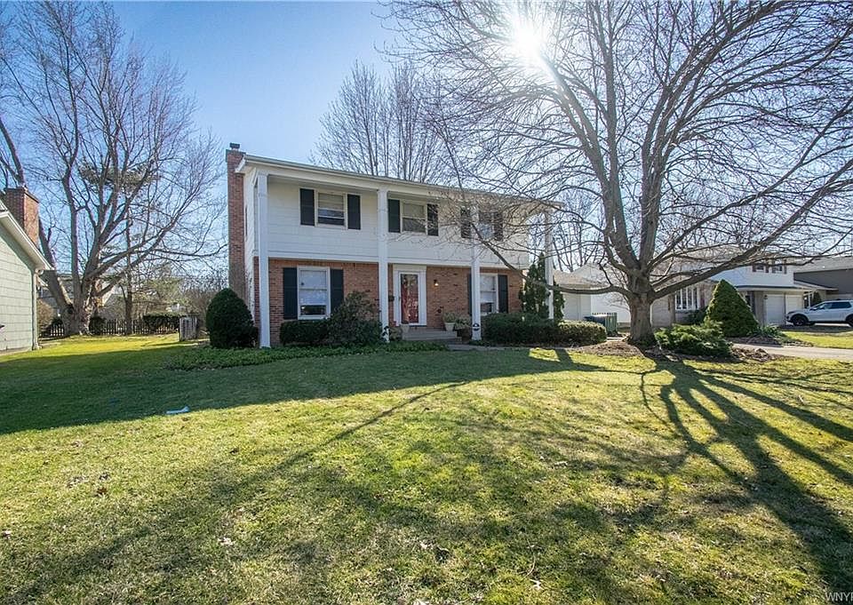1st image of 109 Pin Oak Dr