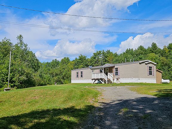 3rd image of 465 Athens Road
