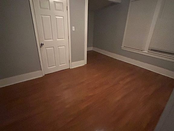 4th image of 1452 Oaklawn St