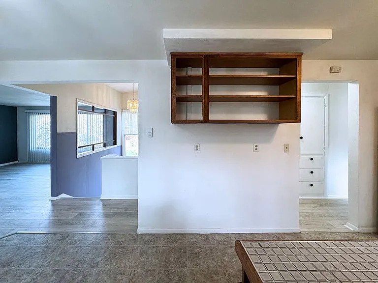 1180 E 37th Ave — Photo 25