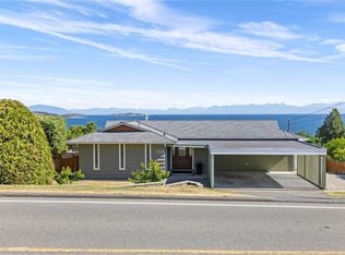 7158 Dickinson Rd, Lantzville, BC V0R2H0
