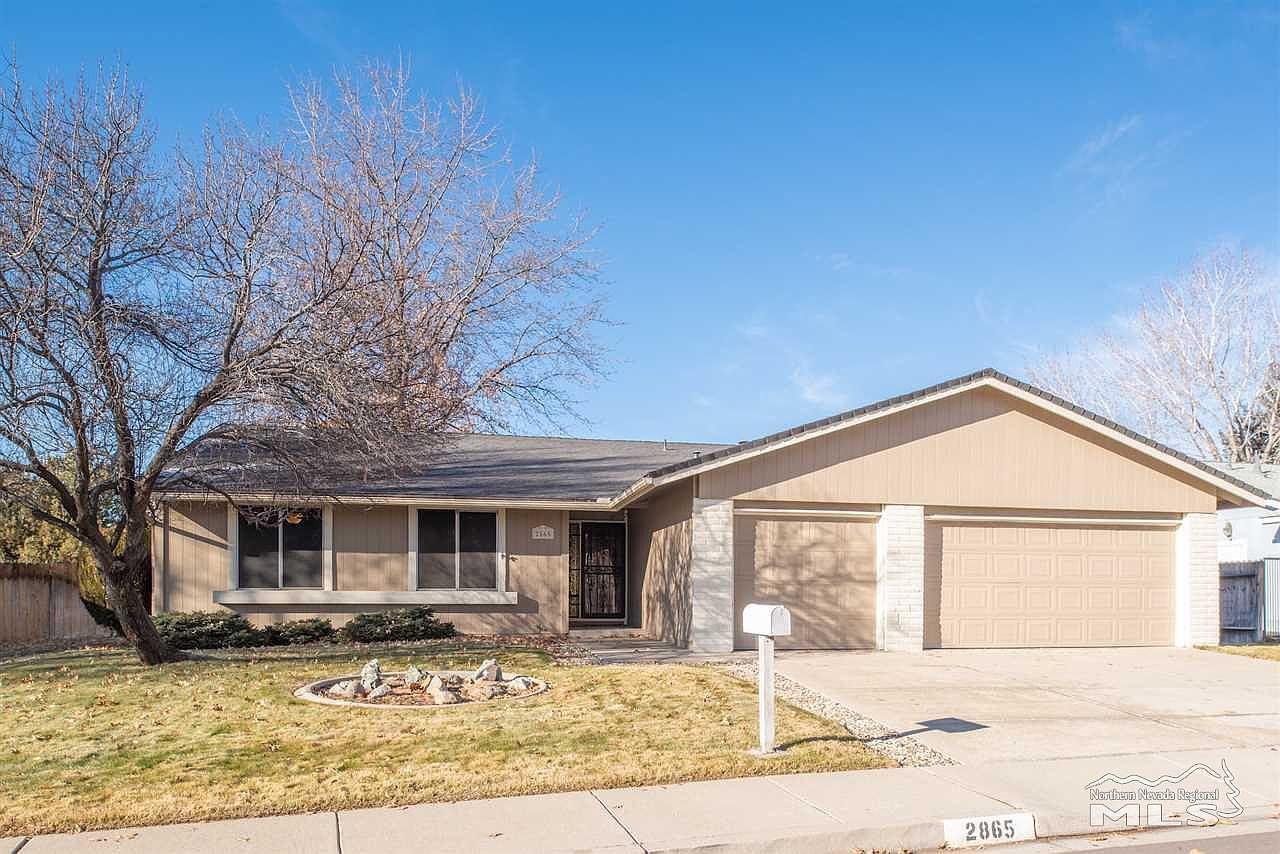 2865 Laguna Way Sparks Nv 89434 Mls 200017047 Zillow
