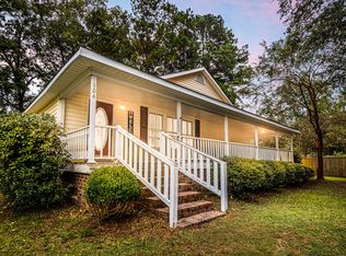 104 Lovic Ln, Moncks Corner, SC 29461