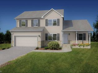 4 Carriage Ct, Bridgewater, NJ 08807