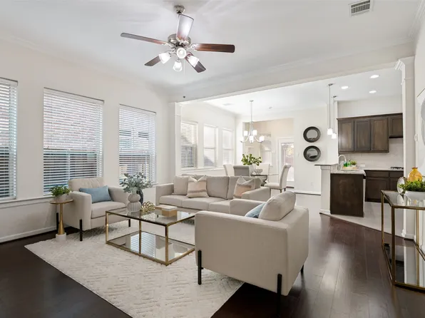 1046 Lone Ivory Trl, Arlington, TX 76005