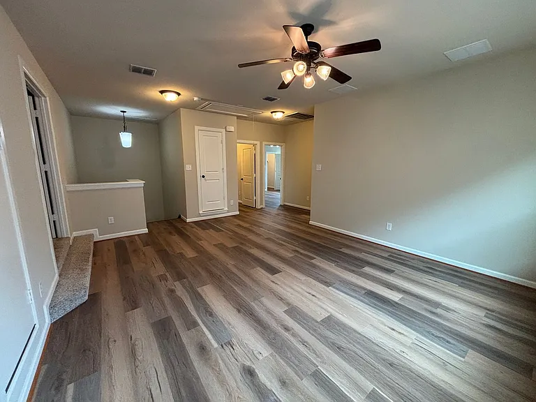 2908 N Umberland Dr — Photo 25