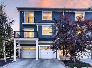 881 Sage Valley Blvd NW #202, Calgary, AB T3R0R1