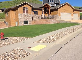2642 Harvard Ave, Rapid City, SD 57702