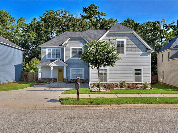 2nd image of 1509 Old Spruce Ln
