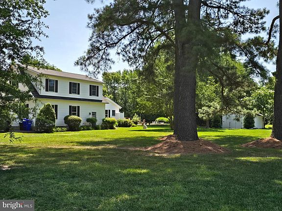 5th image of 28091 Oaklands Cir
