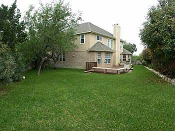 5th image of 2607 Rogers Cir