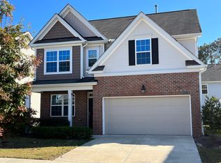 625 Stapleford Ln, Fuquay Varina, NC 27526