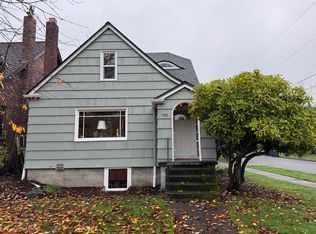 952 N Alder St, Tacoma, WA 98406
