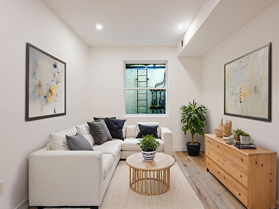 1st image of 1806 I St NE #2