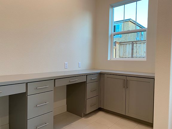 5th image of 2648 Catspaw Ct