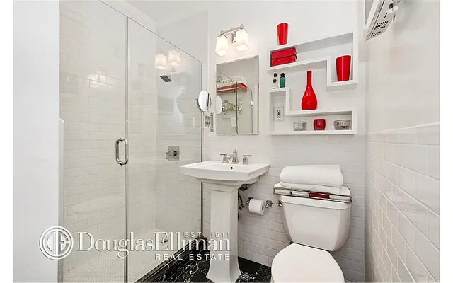 Rented by Douglas Elliman | media 11