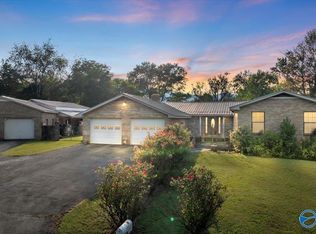 136 Petty Ln, Brownsboro, AL 35741