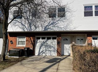 15 Raritan Ave, Staten Island, NY 10304