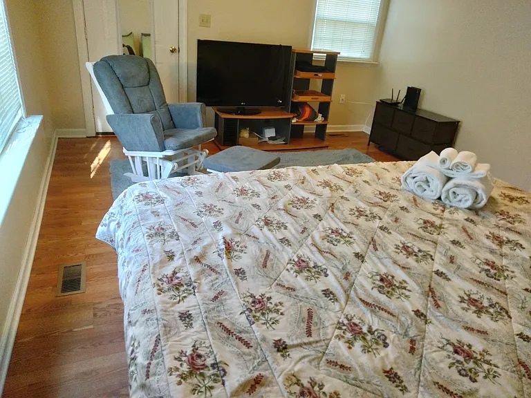 4408 Surry Ridge Cir — Photo 22