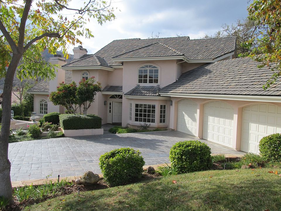 1st image of 1301 White Dove Cir