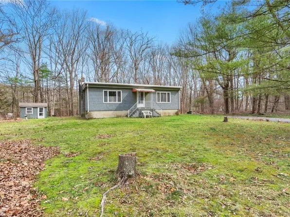 170 Limerock Rd, Smithfield, RI 02917