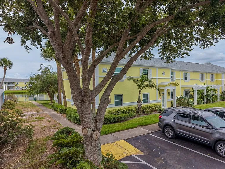 222 Pompano Dr SE #H — Photo 52