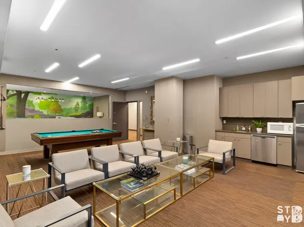 525 Clinton Avenue image 15 of 17