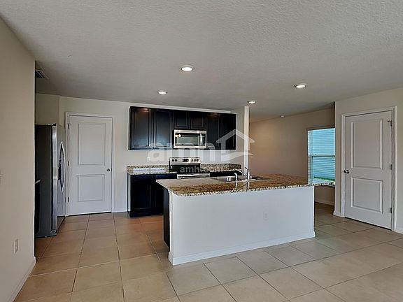 5th image of 10316 Flathead Dr