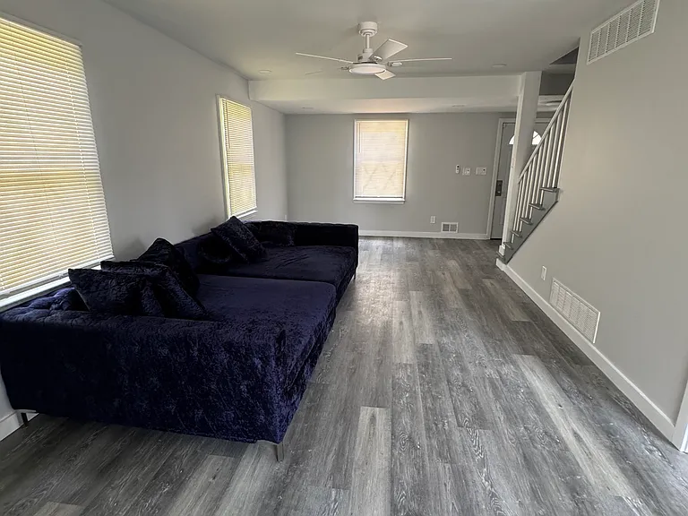 6571 Rock Springs Rd — Photo 11