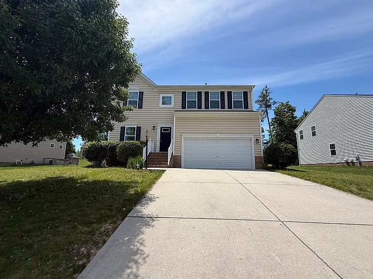 7013 Heartleaf Ln — Photo 1