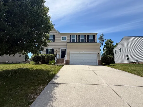7013 Heartleaf Ln, Moseley, VA 23120