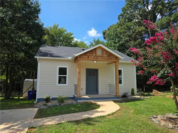 3 Hames St, Lexington, NC 27295