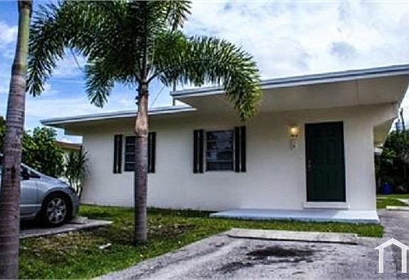 2nd image of 1414 NW 3rd Ct #1414