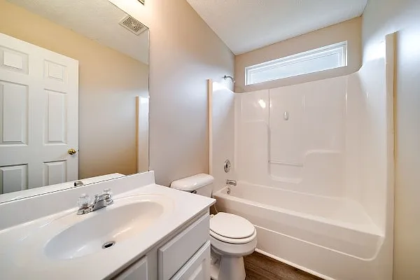 102 Wagon Ct — Photo 35