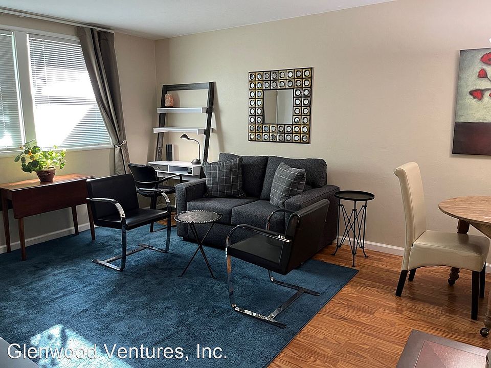 1st image of 715 Live Oak Ave #1