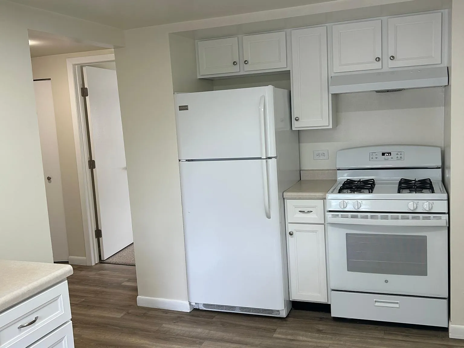 522 W Madison St — Photo 4