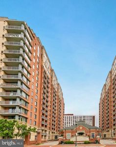 11710 Old Georgetown Rd APT 820, North Bethesda, MD, 20852