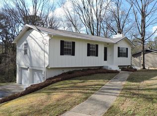 5906 Elizabeth Dr, Trussville, AL 35173