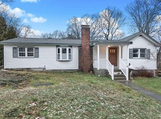 65 Bacon St, Natick, MA 01760