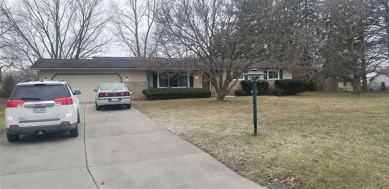 5197 Briarcrest Dr photo 1