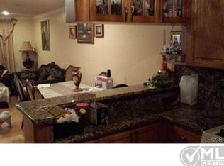 7409 Woodman Ave UNIT 104, Van Nuys, CA 91405