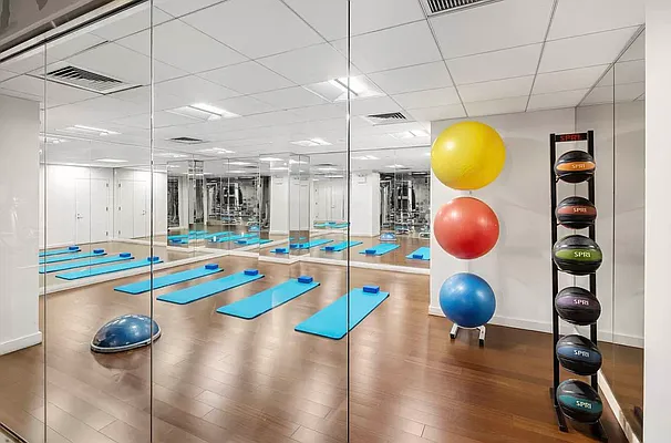 Rented by Level Group | media 11