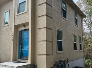 6432 Pflumm Rd, Shawnee, KS 66216