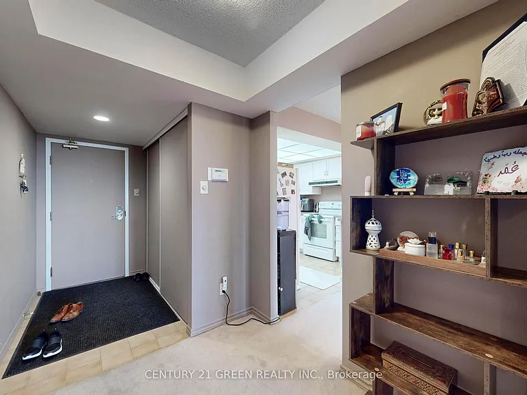 310 Mill St S #712 — Photo 17